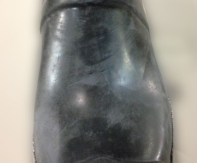 Blooming in Rubber Boot Production: Causes and Prevention